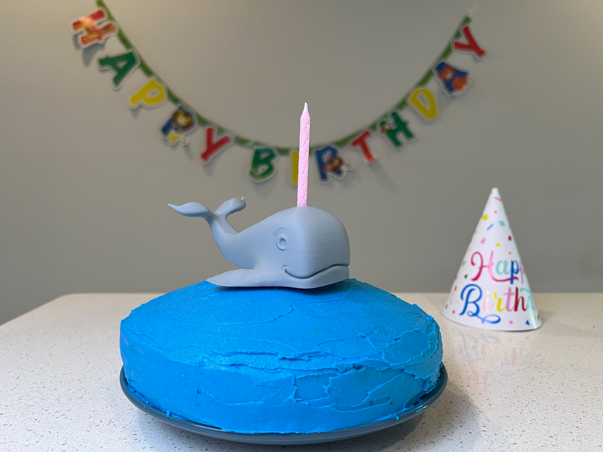 Whale Cake Topper – Reusable Ocean Party Candle Holder, Perfect for Kids’ Birthdays