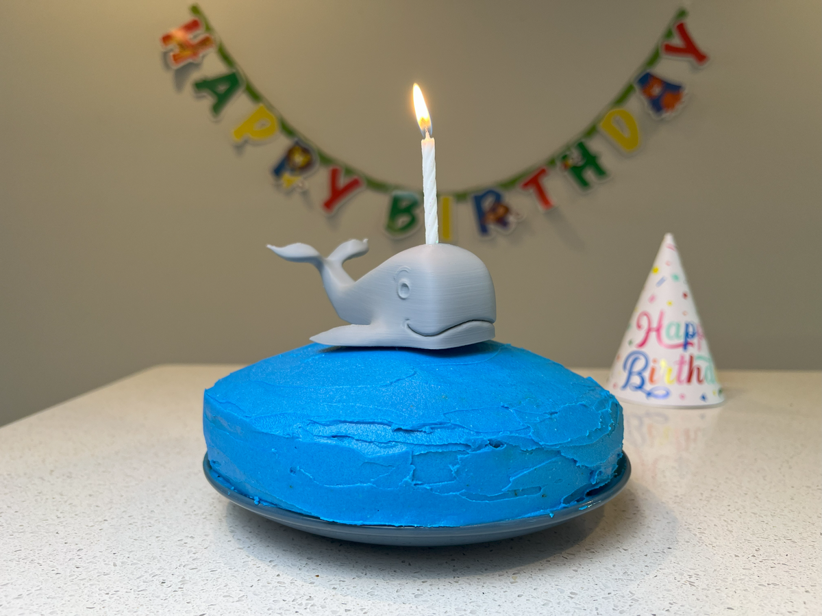 Whale Cake Topper – Reusable Ocean Party Candle Holder, Perfect for Kids’ Birthdays