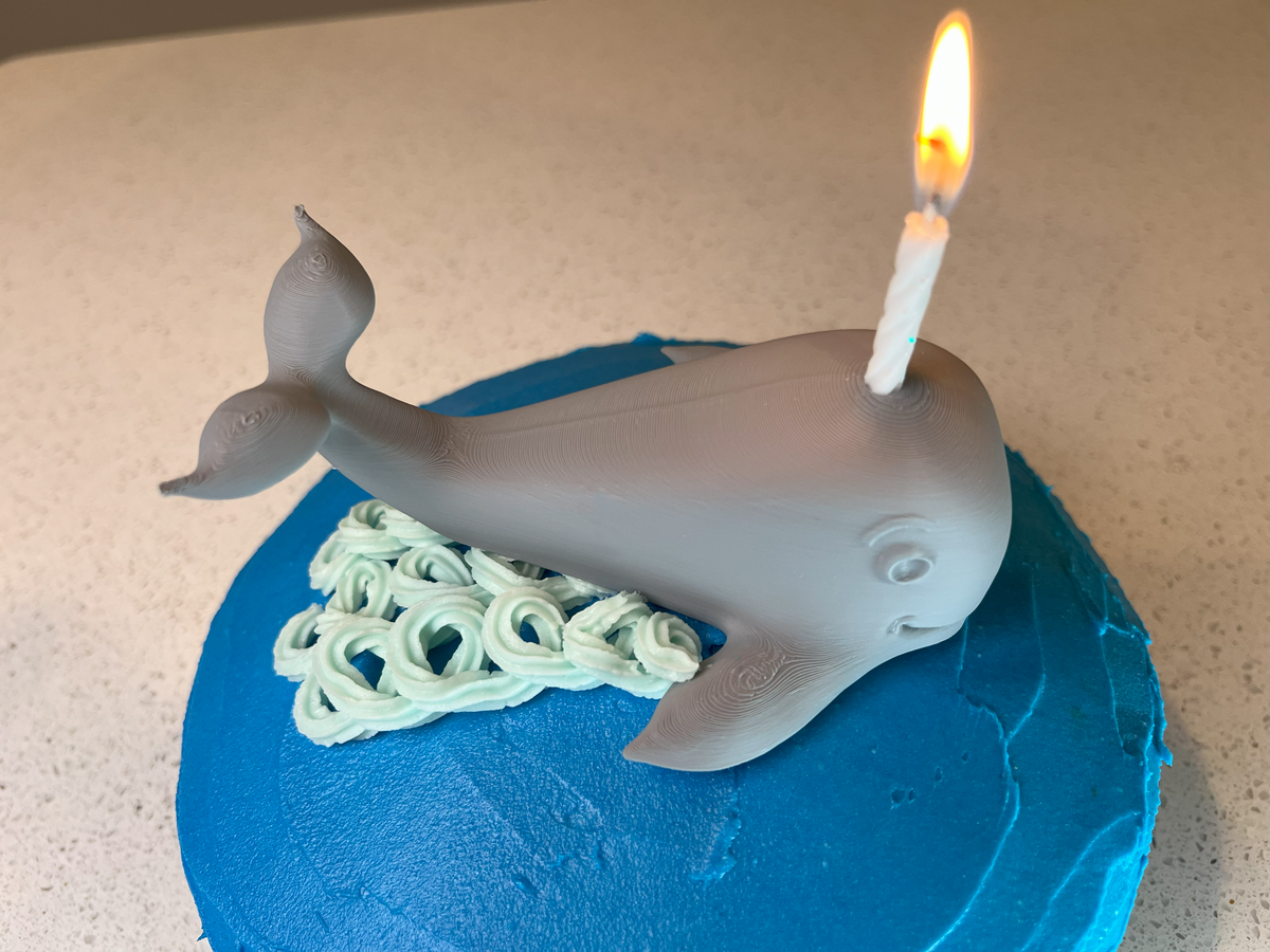 Whale Cake Topper – Reusable Ocean Party Candle Holder, Perfect for Kids’ Birthdays