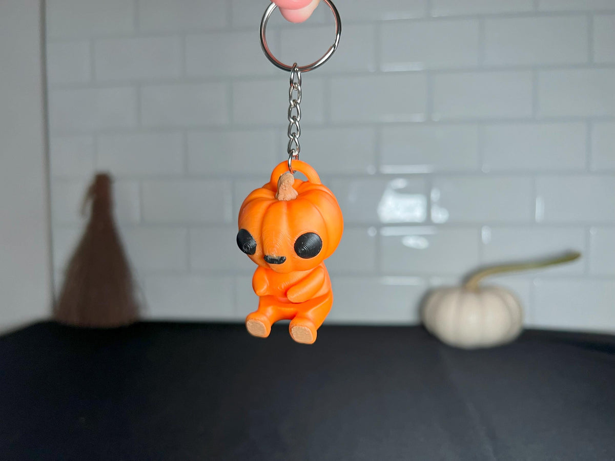 Spooky Cute Pumpkin Keychain | Wiggly Halloween Fidget Toy & Autumn Gift